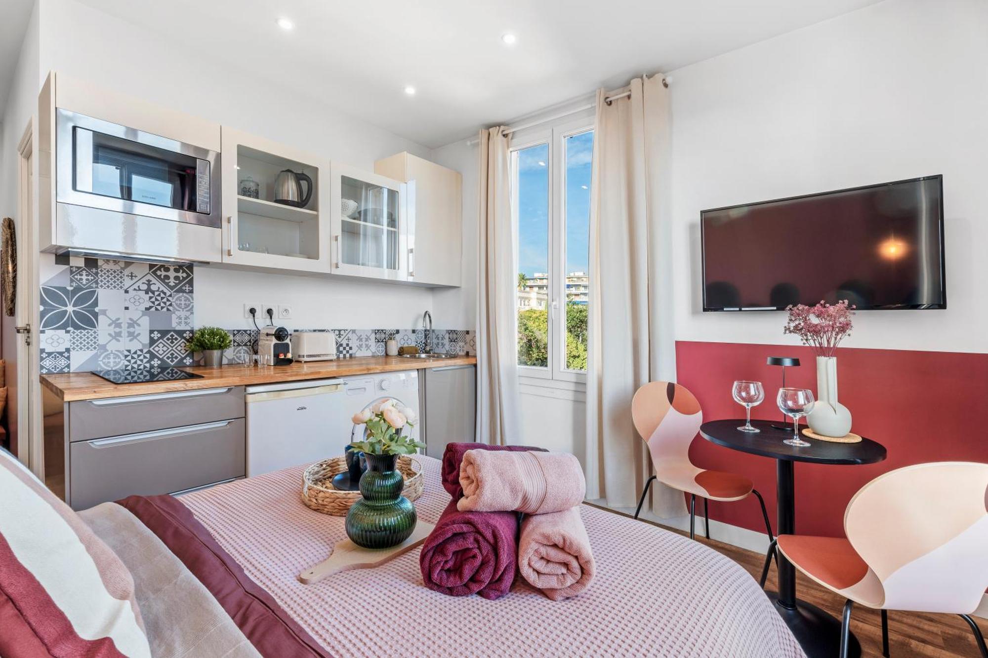 Nice Renting - Cambrai03 - Seaside Studio On The Promenade Des Anglais Exteriör bild